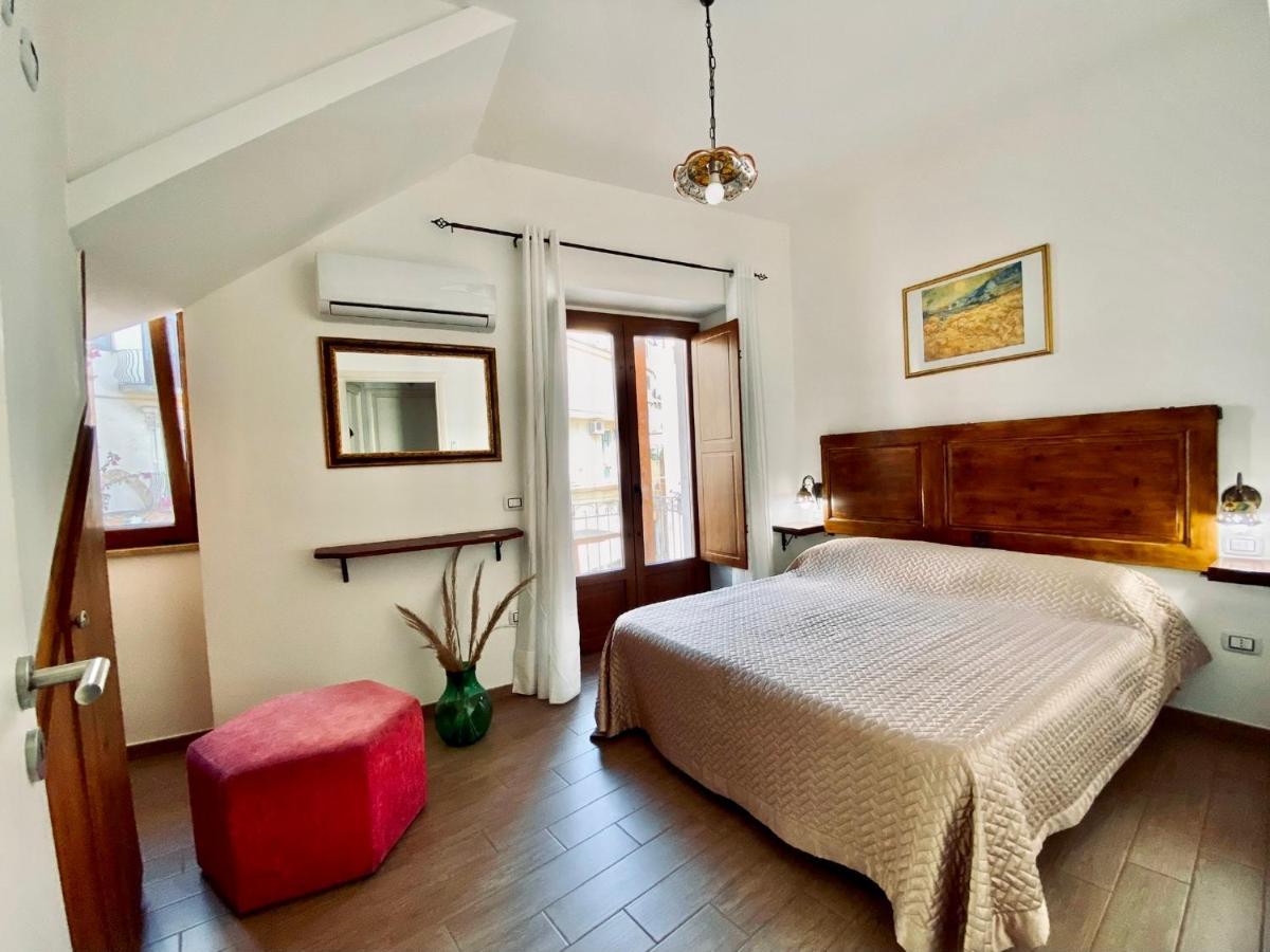 Casa Ferrara Otel Taormina Dış mekan fotoğraf